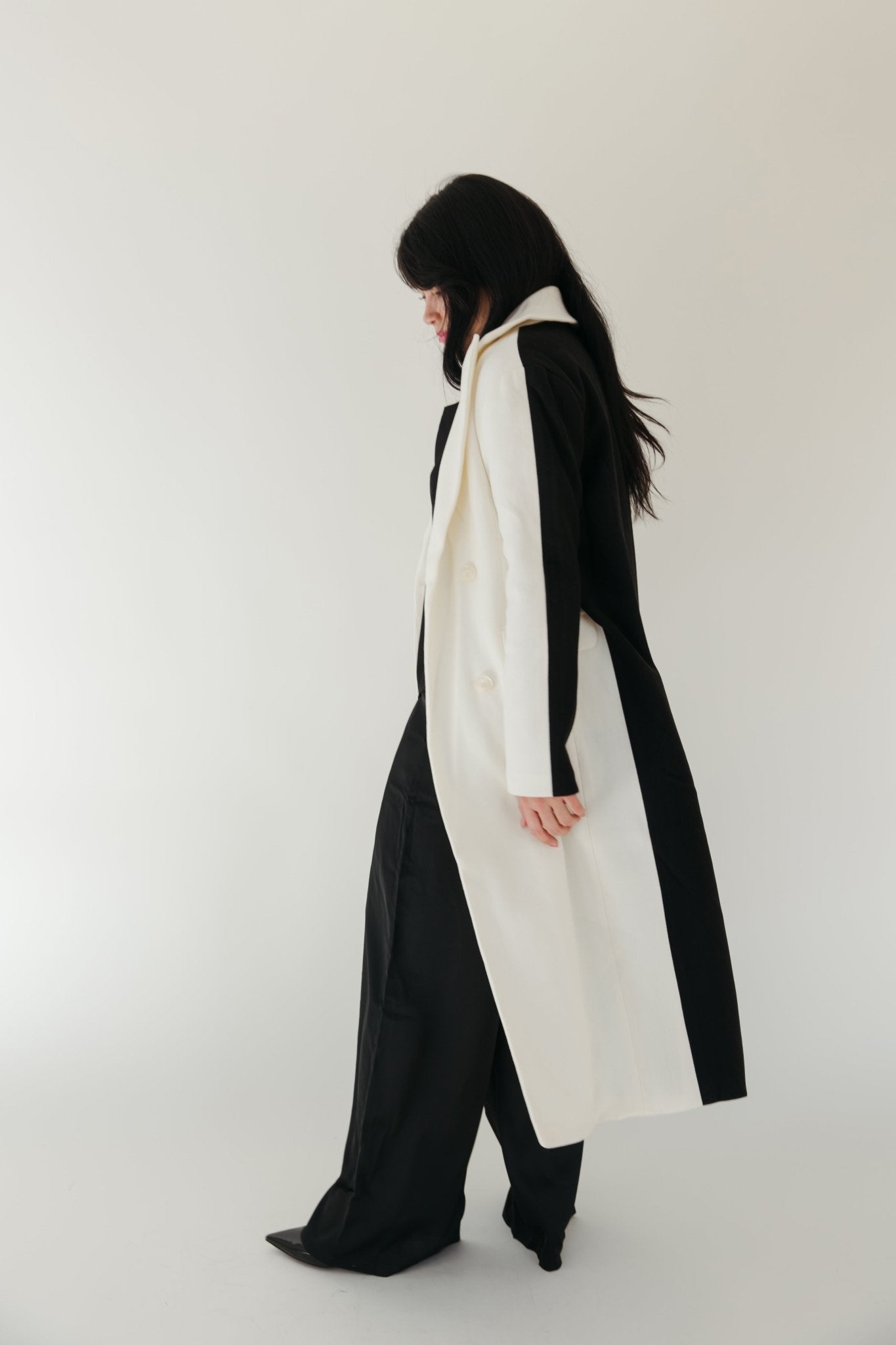 Noire Blanc Elegance Coat - 3125 Clothing